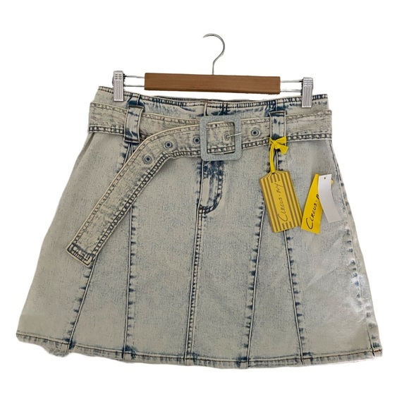 Circus NY Denim Belted A-Line Mini Skirt NWT Size 30 Waist - Picture 2 of 7